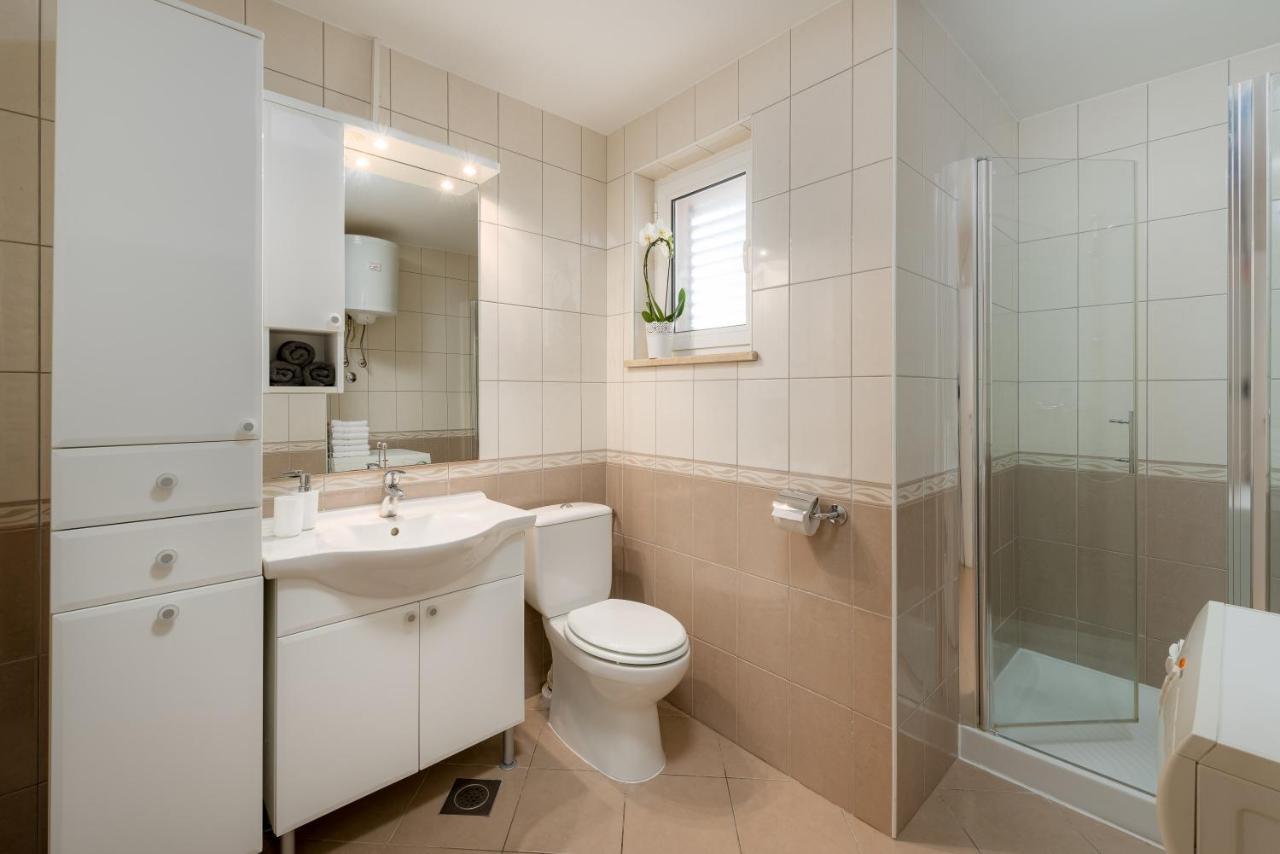 Villa Roko- The Spacious Luxury Trogir Extérieur photo
